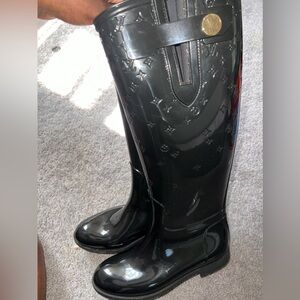 Black Louis Vuitton Rainboots